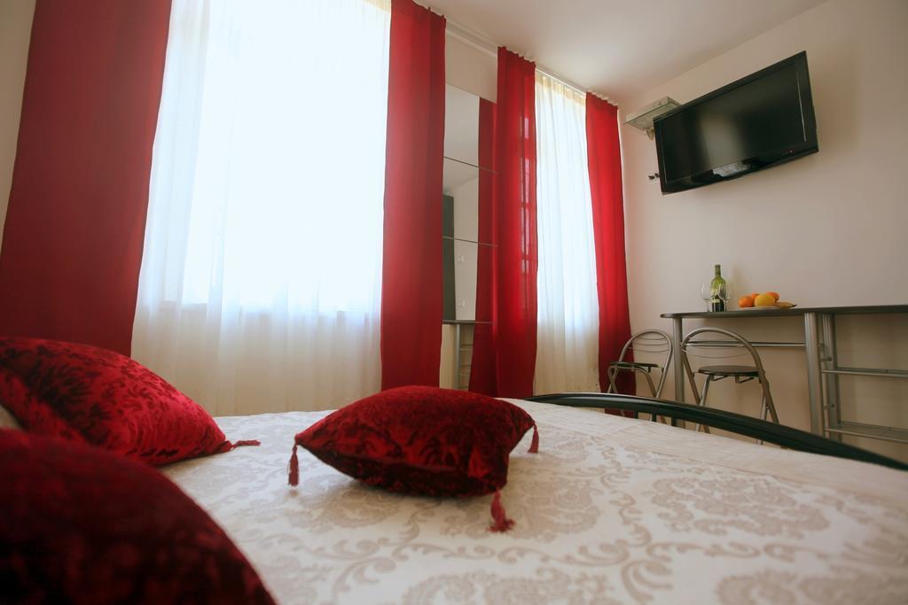 Haifa Guest House Quarto foto