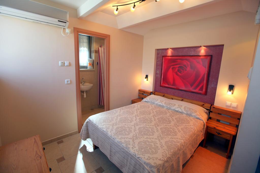 Haifa Guest House Quarto foto